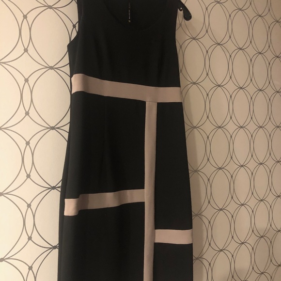 LoriM Collection Black/Tan Colour Block Dress l Made in Canada 2/$30 - Picture 3 of 6